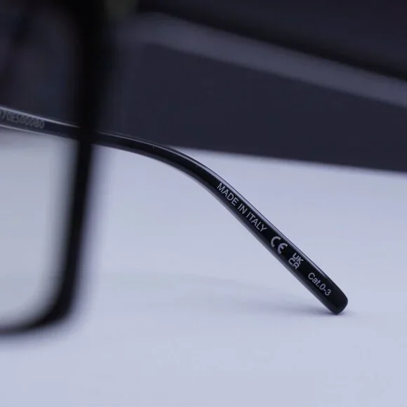 Saint Laurent SL474 006 Square Sunglasses – Shiny Black/Blue Light Protection